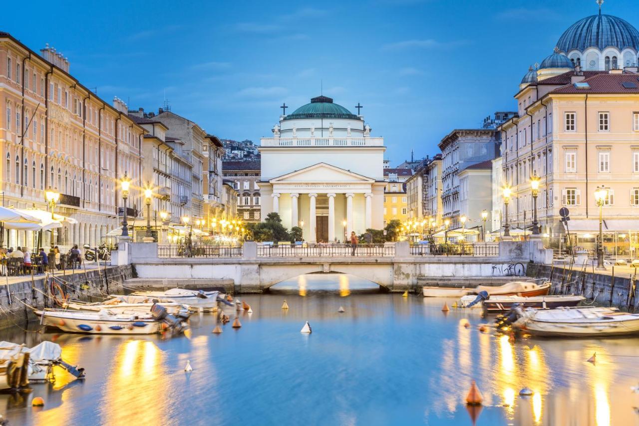 Hadithi Trieste, Tra Le Rive E Piazza Unita Exterior photo